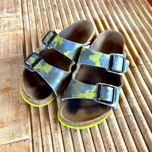 Kids Camo Birkenstock Sandals | size 32